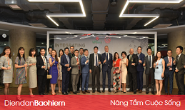 TẬP ĐOÀN AIA: GIÁ TRỊ HỢP ĐỒNG KHAI ...